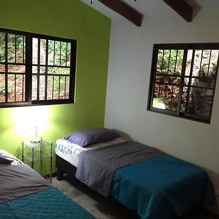 Luz En El Cielo Eco-B&B/Hostel-2